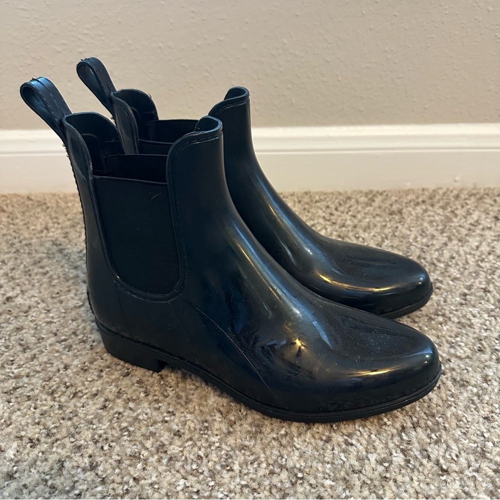 Sam Edelman Black Patent Tinsley Ankle (rain) fashion Boots barely worn!  sz 6